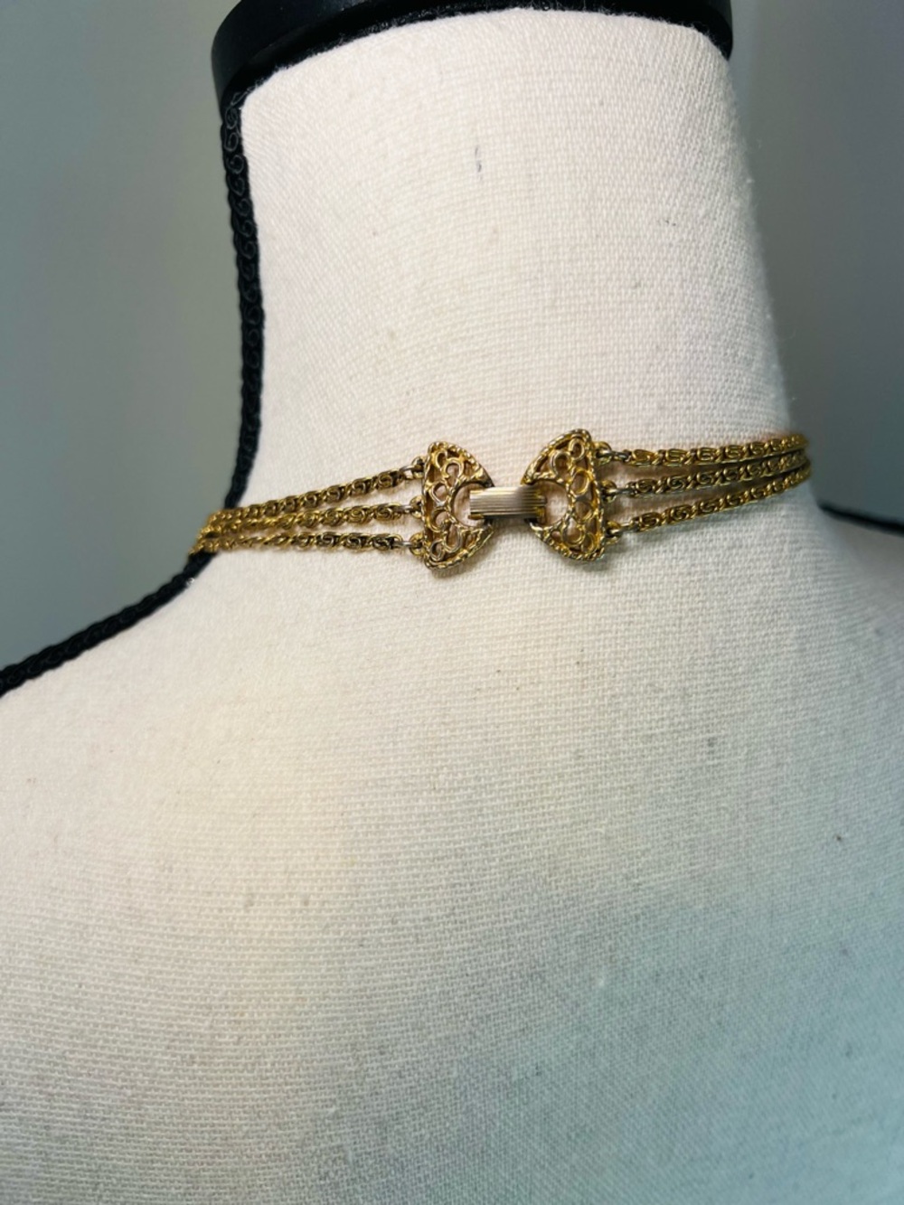 Vintage Goldette 3 Strand Necklace - Picture 3 of 4
